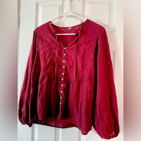 Beautiful eggplant blouse - Picture 1 of 4